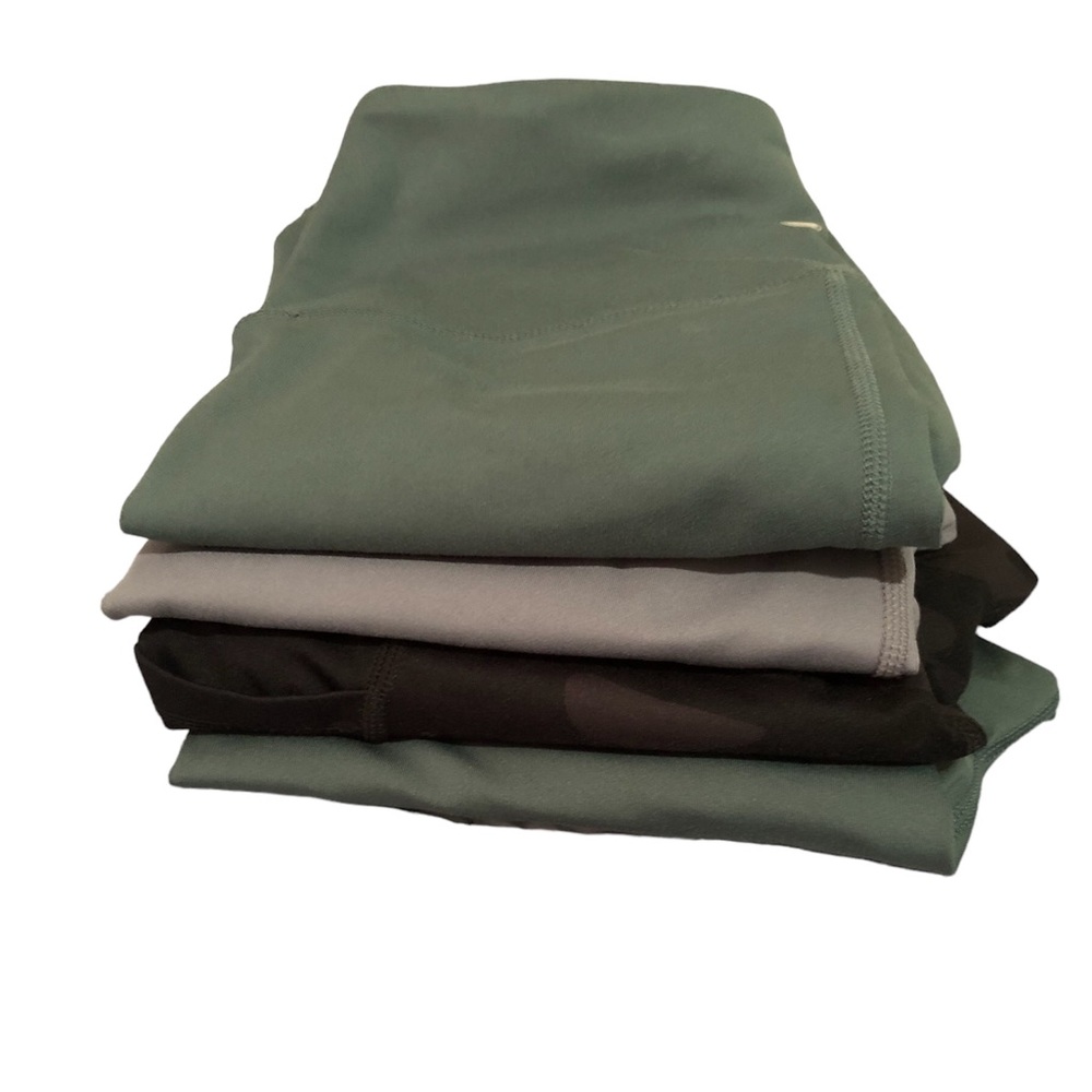 4/$25 Yogalicious Leggings/Shorts
